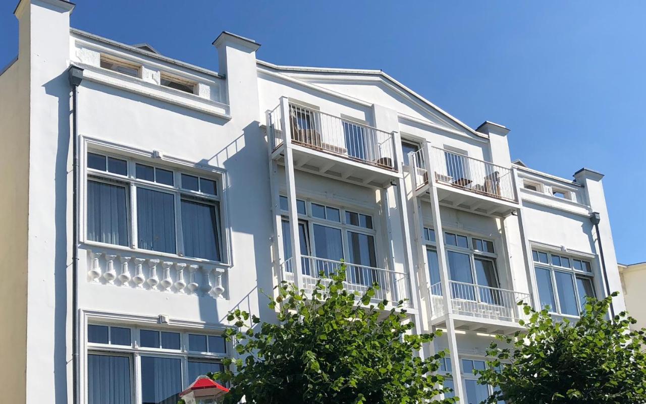 Hotel Villa Schwanebeck Binz Extérieur photo